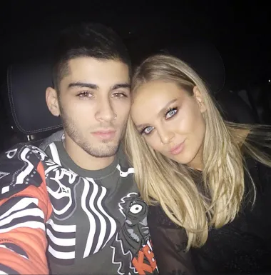 Glazbena zvijezda Zayn Malik danas je ponosni otac malene djevojčice koju je dobio s modelom Gigi Hadid, no prije nje je ljubio pjevačicu Perrie Edwards kojoj je slomio i srce. Naime, par je bio dvije godine zaručen, a ljubavne objave na Instagramu bile su redovite, da bi jednog dana ona dobila poruku u kojoj joj Zayn govori da više ne želi biti s njom te da mora iseliti iz njegova doma. Time je Perrie, koja je bila na turneji SAD-om, odjednom ostala i bez dečka i bez krova nad glavom. 