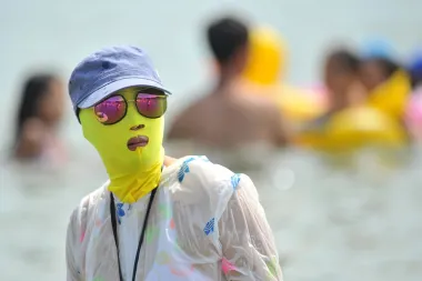 Leatherface, superjunakinja ili meksički hrvač? Ne, to je Facekini, novi bizaran trend