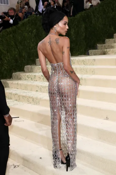 Kći legendarnog glazbenika doista nije ništa prepustila mašti... Sve joj se vidjelo na crvenom tepihu Met Gala večeri 