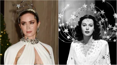Haljina glumice Emily Blunt na ovogodišnjoj Met Gali inspirirana je haljinom austrijsko-američke glumice Hedy Lamarr iz filma &quot;Ziegfeldove djevojke&quot;. Osim sličnih bijelih haljina s kristalima i zvijezdama, tu je i prekrasan dodatak koje su obje glumice nosile na glavi, također ukrašen zvijezdama.