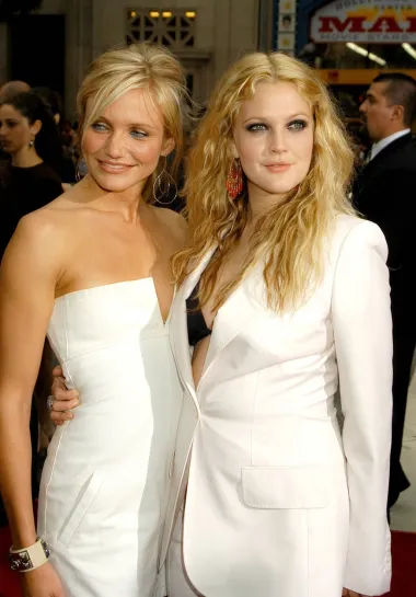 Prijateljstvo između Drew Barrymore i Cameron Diaz započelo je prije 18 godina na snimanju &quot;Charliejevih anđela&quot;. Kao što je i sama Barrymore napomenula: &quot;Doživjele smo rođenje, život, smrt, brak, razvod - uspone i padove, posao, dečke, prijatelje, putovanja - nema ničega što nismo radile zajedno&quot;, dokazujući time da pravo prijateljstvo u Hollywoodu stvarno postoji.