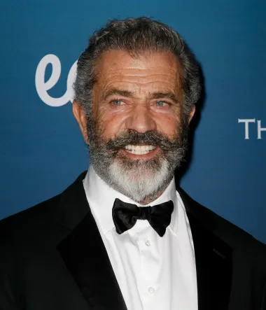 Dakle, završno možemo zaključiti kako je Mel Gibson imao bogatu karijeru dugačku više od 4 desetljeća, no da je isto tako tijekom nje iskusio brojne uspone i padove. Razveo se nakon 26 godina, bio okarakzeriziran kao &quot;zločesti dečko&quot; Hollywooda, izgradio je, pa uništio vlastitu dobru reputaciju, a na kraju cijele balade, sreću pronašao u naručju žene koja bi mu itekako po godinama mogla biti kćer. Kako god bilo, mi Melu želimo sretan rođendan!