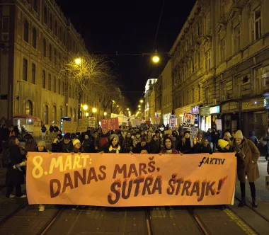 Održan Noćni marš u Zagrebu. Pogledaj koje su poruke poslane