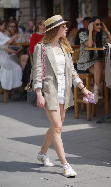 Zagrebačkom špicom 'zavladali' su ljetni outfiti, a najveću pažnju plijenila je Borna Kotromanić