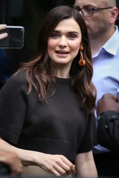 Znaš li kako omiljene svjetske face izgledaju iz profila? Razlika u njihovu izgledu je golema
