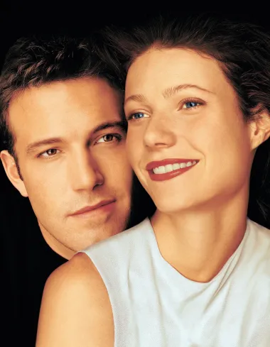 Ben Affleck i Gwyneth Paltrow započeli su vezu 1997. nakon što su zajedno glumili u filmovima &apos;Bounce&apos; i &apos;Shakespeare in Love&apos;, a njihova je veza trajala tri godine. &quot;Mislim da su moji roditelji cijenili njegovu superinteligentnost i da je stvarno, jako talentiran i zabavan, ali nije u dobroj životnoj fazi kad smo bili zajedno&quot;, rekla je glumica 2015. u razgovoru s Howardom Sternom. 
