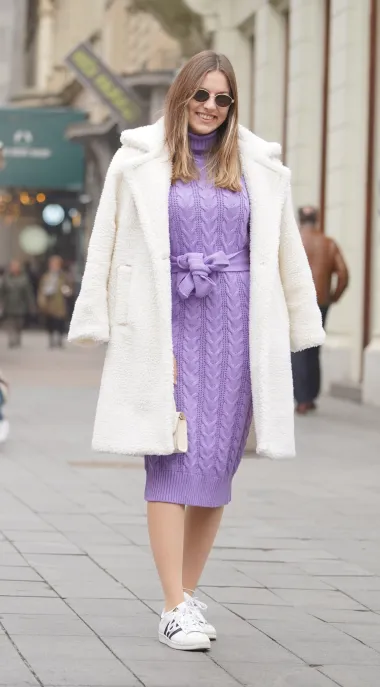Ove subote na špici su zasjali kaputi, a Anica Kovač pokazala je navijački outfit