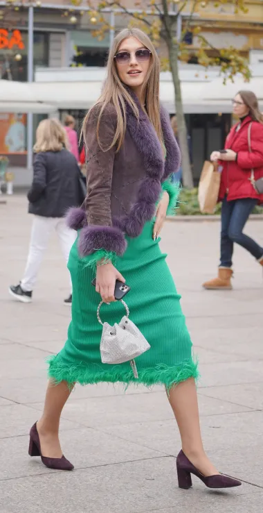 Ove subote na špici su zasjali kaputi, a Anica Kovač pokazala je navijački outfit