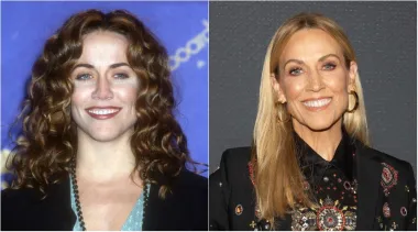Možda je do frizure, možda do šminke, a možda do godina. Što god da je u pitanju, pjevačica Sheryl Crow danas, u dobi od 61 godine, izgleda sjajno i nije nimalo nalik sebi s 32 godine, koliko je imala kada je snimljena prva slika. Izgleda puno bolje nego na početku karijere, a do danas je izdala 11 studijskih albuma, prodala više od 50 milijuna albuma diljem svijeta i osvojila devet Grammyja.