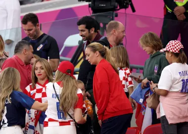 Supruga hrvatskog kapetana utakmicu je gledala s njegovom obitelji, roditeljima, sestrom, a u Katar su došla i Lukina djeca. 