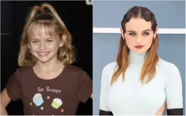 Iako smo ju najbolje zapamtili zbog uloga u Netflixovom filmu &quot;The Kissing Booth&quot; i njegovim nastavcima te seriji &quot;Predstava&quot;, 24-godišnja glumica Joey King glumom se bavi od svoje četvrte godine, a do danas se i nije previše promijenila što se tiče izgleda. Najprije je krenula s reklamama, a njezina prva velika uloga bila je u ona filmu &quot;Ramona i Beezus&quot; iz 2010. godine, koja joj je donijela i nagradu Young Artist Award. Danas je sve veće ime u Hollywoodu, a nedavno smo je gledali i u filmu s Bradom Pittom, &quot;Bullet Train&quot;.