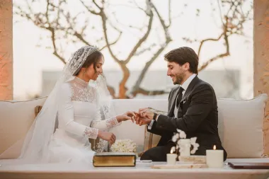 Cijela palača bila je posebno ukrašena za princezin najvažniji dan.