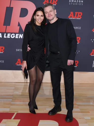 Matt i Luciana prema pisanju američkih medija imaju jedan od najuspješnijih holivudskih brakova. Za njih se ne vežu nikakvi skandali, nema drame ni tračeva. A mnogi će se složiti kako Luciana izgleda bolje no ikad prije 