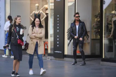 Iako je produženi vikend zagrebačka špica je bila puna odličnih kombinacija i poznatih lica