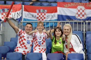 I dan nakon utakmice, ne možemo ne diviti atmosferi koju su napravili Hrvati u Nizozemskoj
