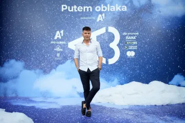 Brojni poznati stigli na proslavu trećeg rođendana podcasta Ane Radišić