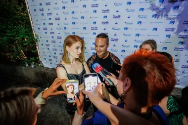 Inače slavni glumci, Nataša i Ivo udružili su snage i snimili zajednički duet. 