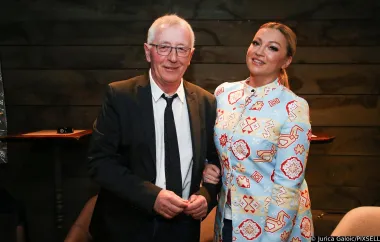 Nina Badrić slavi rođendan, a evo kako se mijenjala kroz godine