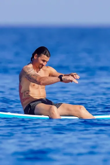 Zlatan Ibrahimović odlučio da ide u mirovinu, pa još jednom oduševio savršeno isklesanim tijelom