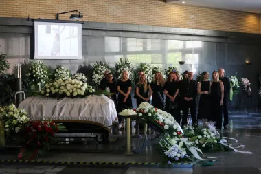 Prevelika tuga: Prijatelji i obitelji na Mirogoju su se oprostili od Marka Babića