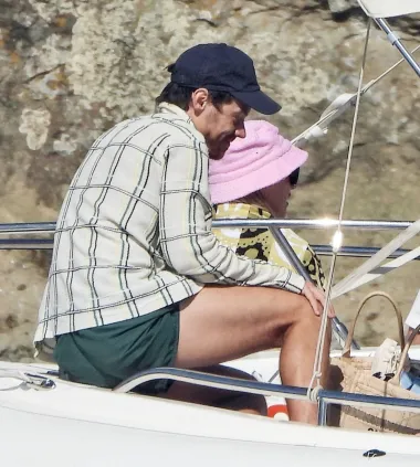 Harry Styles u Italiji odmara s Victorijinom 'anđelicom'