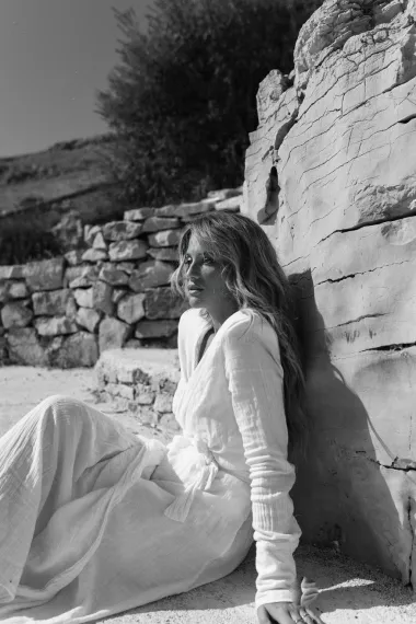Izabel Kovačić je predstavila novu kolekciju: Spoj elegancije, luksuza i održivosti