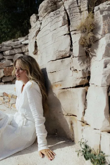 Izabel Kovačić je predstavila novu kolekciju: Spoj elegancije, luksuza i održivosti