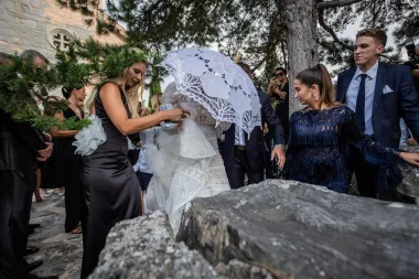 Ana Gruica Uglešić za crkveno vjenčanje odabrala haljinu domaće dizajnerice