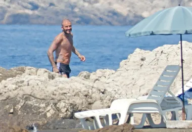 A što su slavne face radile za vikend? Kanye teturao bos u Italiji, a Beckhamovi uživali u Hrvatskoj