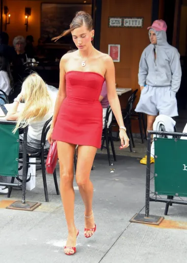 Ljepotica i 'zvijer': Justin Bieber i Hailey potpuno modno neusuglašeni