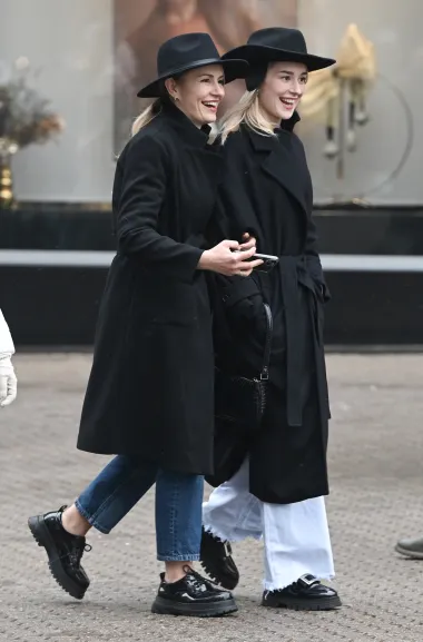 Zagrebačka špica bila je puna stylish dama, u fokusu su bile i dizajnerske torbice