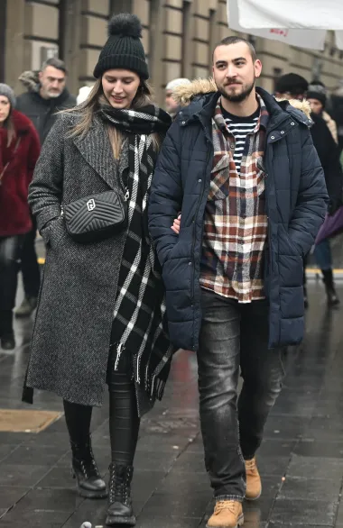 Zagrebačka špica bila je puna stylish dama, u fokusu su bile i dizajnerske torbice