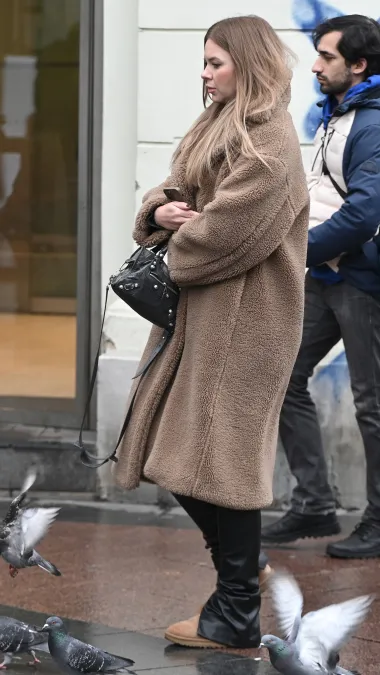 Zagrebačka špica bila je puna stylish dama, u fokusu su bile i dizajnerske torbice
