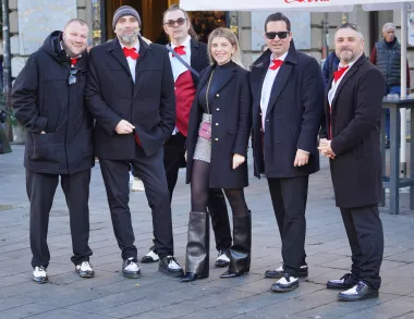 Kolinda je zasjala u smeđem kožnom kaputu, špica je u subotu bila poput modne piste