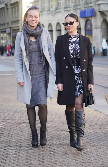 Kolinda je zasjala u smeđem kožnom kaputu, špica je u subotu bila poput modne piste