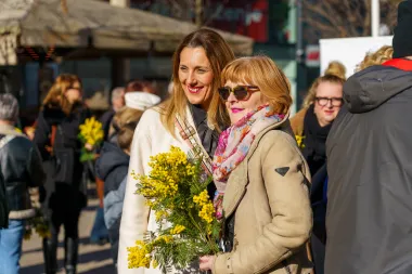 Zagrebačka špica u znaku mimoza i osmijeha, a Zagrepčanke nikad elegantnije