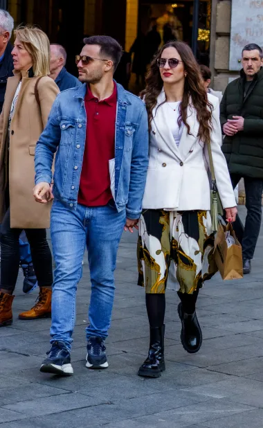 Na zagrebačku špicu stiglo je proljeće, baloneri i razigrani outfiti