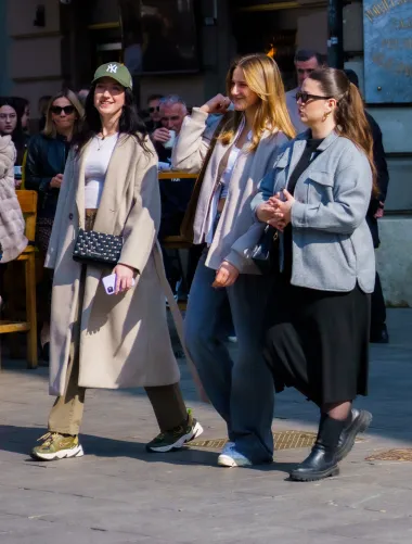 Na zagrebačku špicu stiglo je proljeće, baloneri i razigrani outfiti
