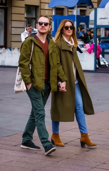 Muška moda na zagrebačkoj špici: Zagrepčani znaju kako nositi šarene outfite, kao i klasiku