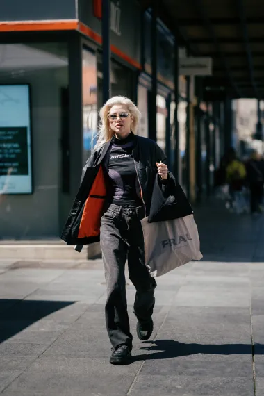 Zagrebačka špica: Sunčane naočale, poznata lica i outfiti za čistu peticu