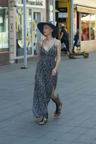 Zagrebačka špica: Šeširi su bili glavni modni detalj i spas od vrućine u centru Zagreba