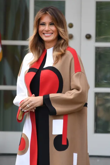 Melania Trump je kraljica elegancije, a njezino odijevanje uvijek je tema razgovora