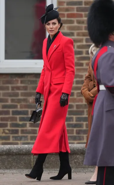 Modna inspiracija: Kate Middleton i njezina kolekcija elegantnih torbica