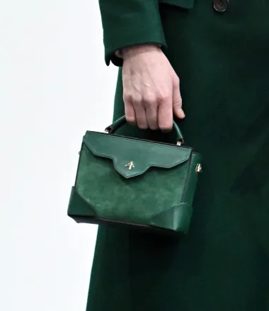Modna inspiracija: Kate Middleton i njezina kolekcija elegantnih torbica