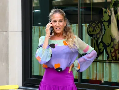 Lude modne kombinacije Sarah Jessice Parker i prijateljica na ulicama New Yorka