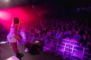 Za finale nastupa uplanirane su žestoka &quot;Mrzim&quot;, naklon Vesni Pisarović i &quot;Sasvim sigurna&quot;, &quot;Complicated&quot; od vječnog uzora Avril Lavigne i &quot;Sam(a)&quot;, dok je za sam kraj ostao eurovizijski favorit &quot;Hej mali&quot; s kojim je zapravo sve i počelo tamo 2004. godine.
