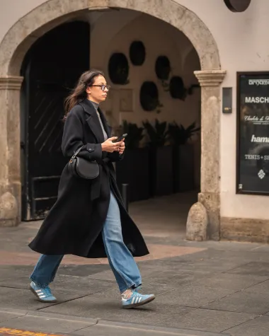 Zagrebačka špica u 67 fotografija: Elegantne dame, psići i zagasiti outfiti