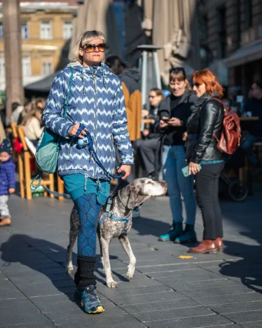 Zagrebačka špica: Fantastični outfiti i predivna Nika Turković u subotnjoj šetnji