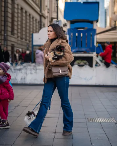 Zagrebačka špica: Fantastični outfiti i predivna Nika Turković u subotnjoj šetnji