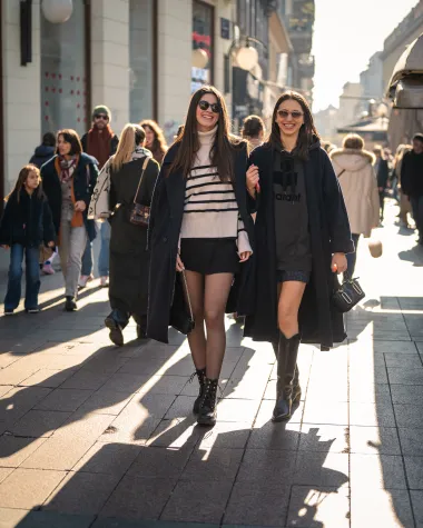 Zagrebačka špica: Fantastični outfiti i predivna Nika Turković u subotnjoj šetnji